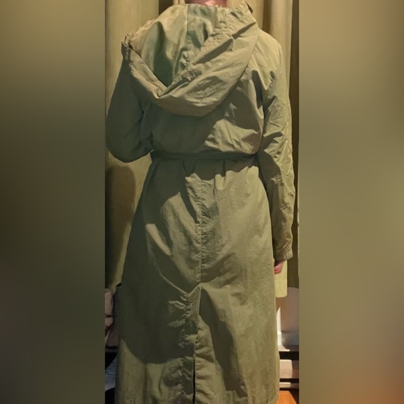 Khaki trench coat - Picture 4 of 9